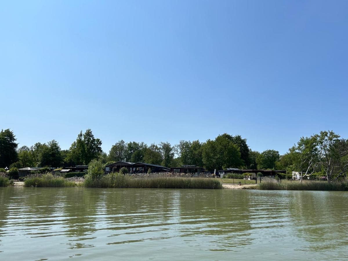Drents Genieten - Riegheide Met Prive Jacuzzi Erm Exterior foto